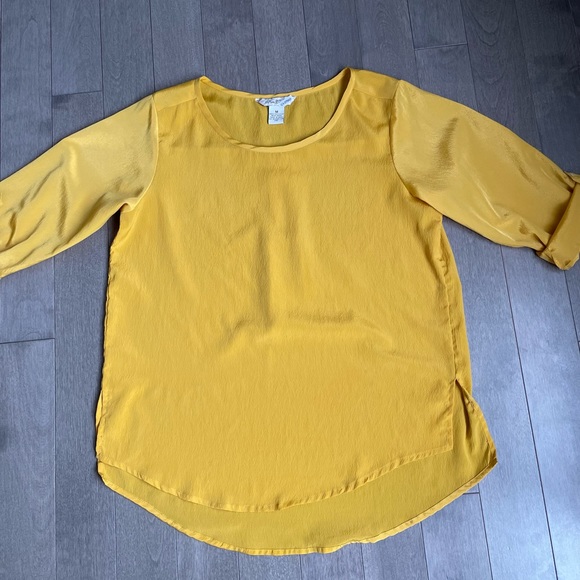 Beautiful mustard colour blouse. Sz M - Picture 1 of 6